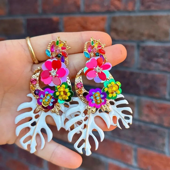 Zara Monstera Leaf Tropical Statement Drop Earrings - Picture 2 of 10
